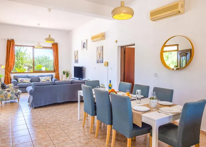 Irini Cyprus By * Λατσί