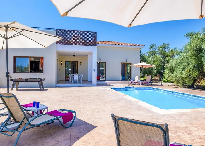 Villa Irini Cyprus By Lachi